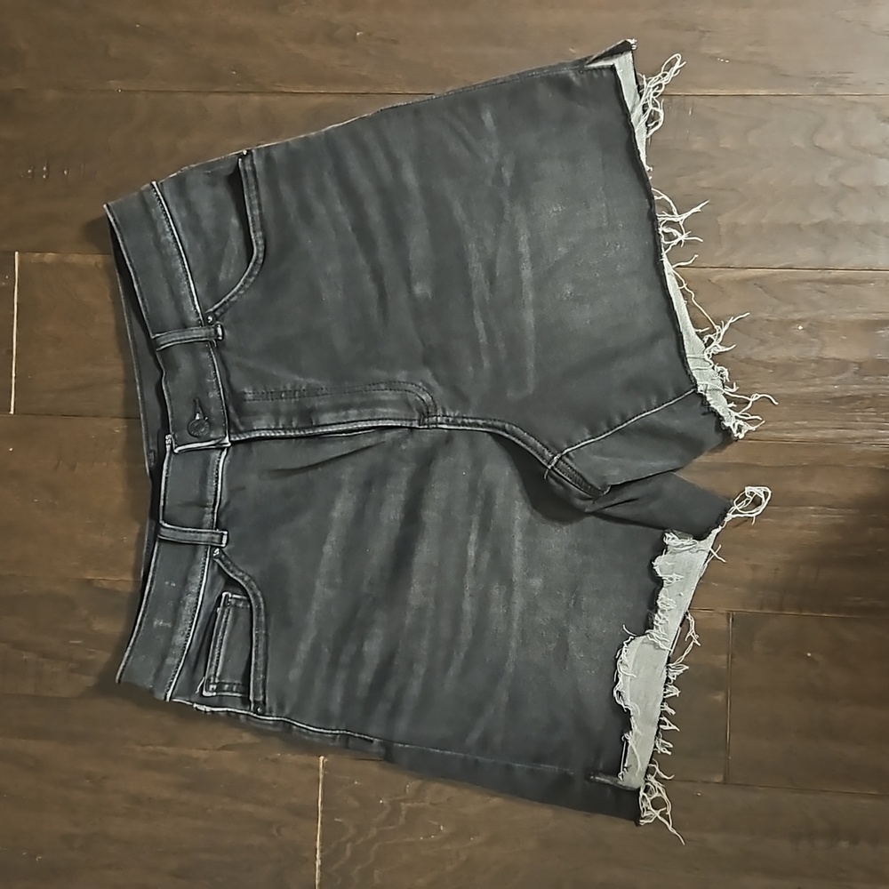 Express Midi High Rise Shorts, Black w/ Raw Hem, Size 12.